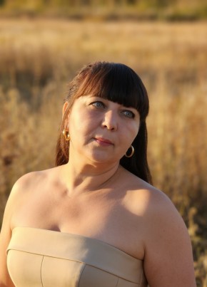 Наталия из Саратова 44 года