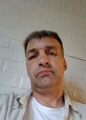 Александр из Апатиты 53 года