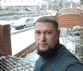 Taras Duzenko, 44, Kiel