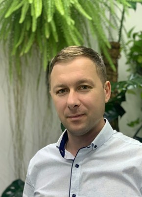 Максим из Ханты-Мансийска 43 года
