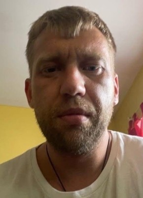 Kestas, 37, United Kingdom, Hastings