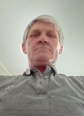 Антон из Нижневартовска 61 год