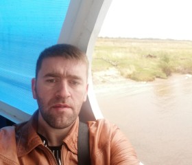 dmitriy, 42, Senak i