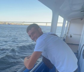 Ivan, 23, Volgograd