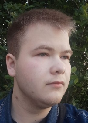 Юрий из Пензы 18 лет