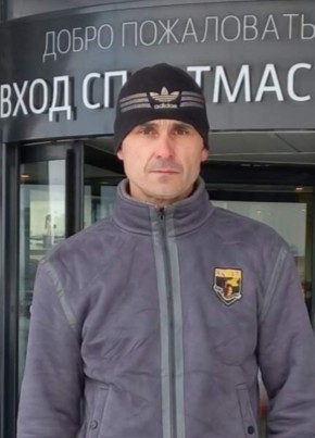 Руслан из Краснодара 49 лет