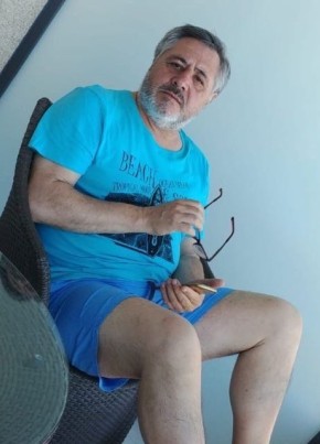 Julio, 60, Estado Español, La Villa y Corte de Madrid