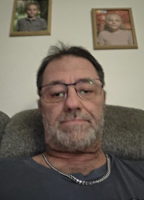 Serge sauve из Granby 62 года