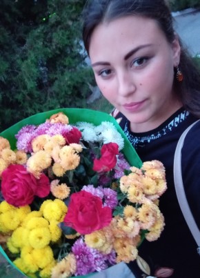 Альона, 24, Україна, Генічеськ