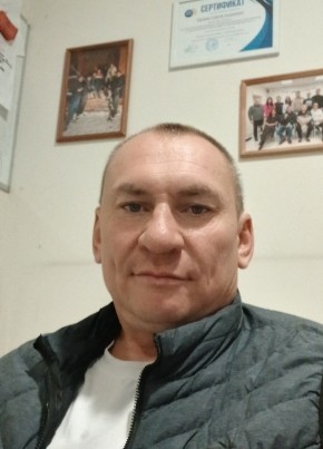 Евгений из Челябинска 46 лет