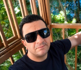 Artur Vardanyan, 36, Yerevan
