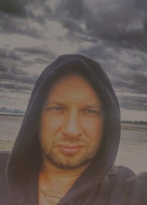 Александр из Екатеринбурга 46 лет