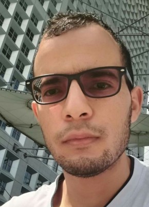 Mohamed, 31, République Française, Mantes-la-Jolie