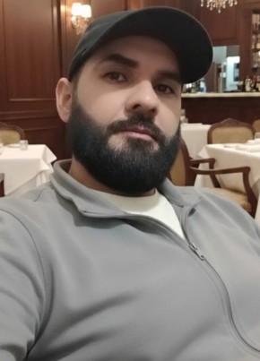 Moustafa из بيبلوس 41 год