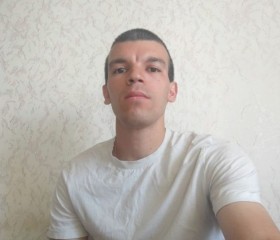 Ruslan, 30, Luga