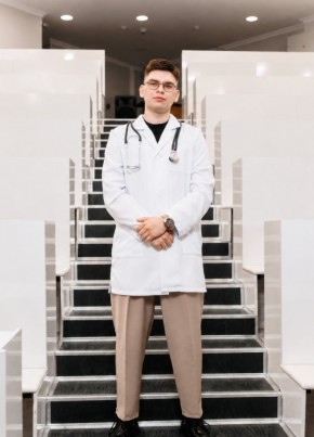 Павел из Курска 24 года