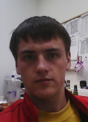 Ростислав, 29, Россия, Зуевка