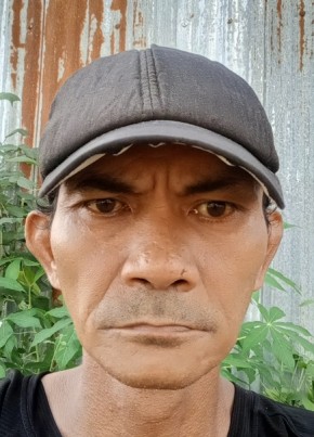 Yanto Jalilu, 43, Indonesia, Manokwari