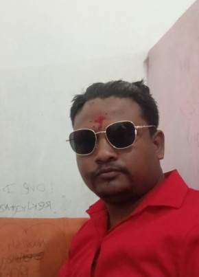 Ajay из Siliguri 18 лет