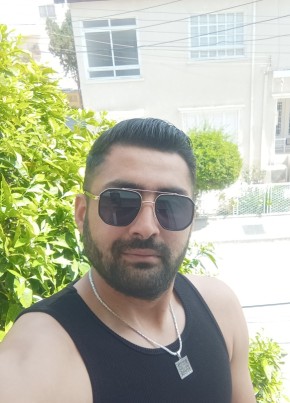 Ali, 33, Κυπριακή Δημοκρατία, Λευκωσία