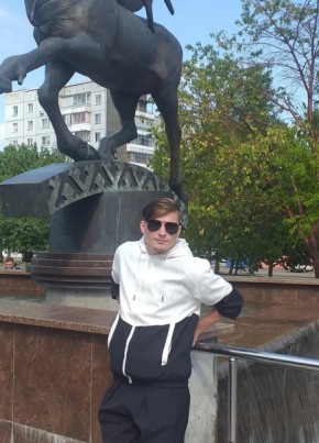 Яков, 23, Россия, Москва