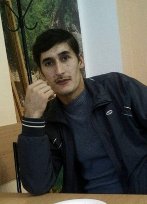 Темур из Тюмени 30 лет