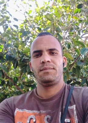 Yoisnel Elieser, 29, República de Cuba, Cárdenas