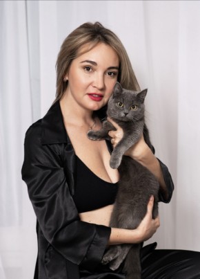 Елена, 37, Россия, Белореченск