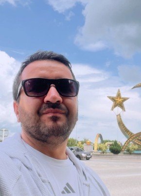 Михаил