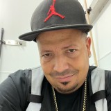 Carlos, 44  , Methuen