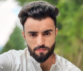 UMAIR, 26, Pasrur