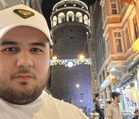 Ali, 21, Ankara