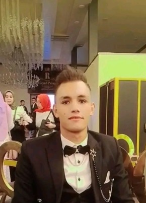 Tarek из القاهرة 18 лет
