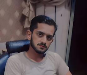 Raja Yasir, 24, As Sib al Jadidah