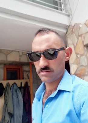 Nevzat, 38, Türkiye Cumhuriyeti, Çeşme