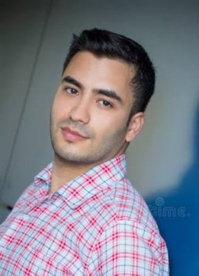 Paco Hernández из Washington D.C. 21 год