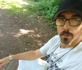 Marcel, 36, Essen (North Rhine-Westphalia)