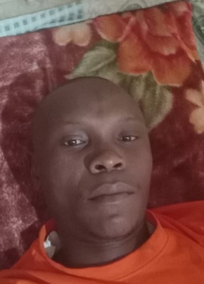 Akoth Mastura из Kampala 34 года