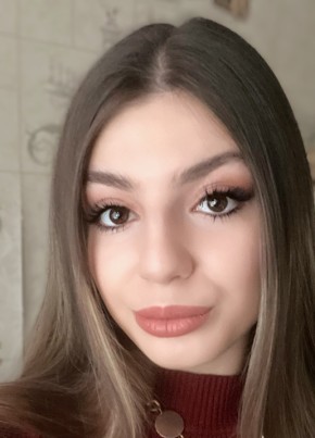 Regina, 19, Russia, Novokuznetsk