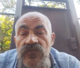 Pavel, 60, Smila