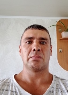 Александр из Новосибирска 43 года