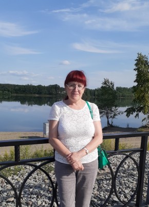 Галина, 61, Россия, Томск