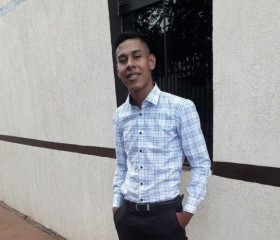Elias, 25, Asuncion