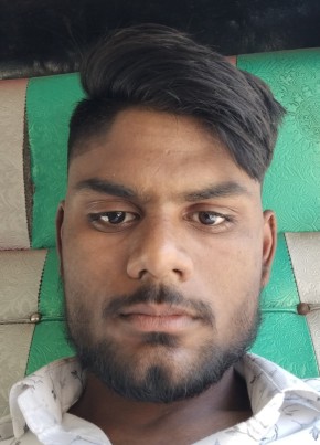 Shubham, 22, India, Hinganghāt