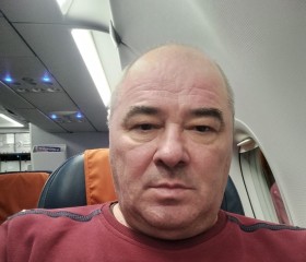 Pyetr, 49, Oboyan