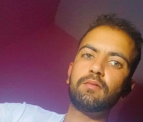 Walid, 28, Heliopolis