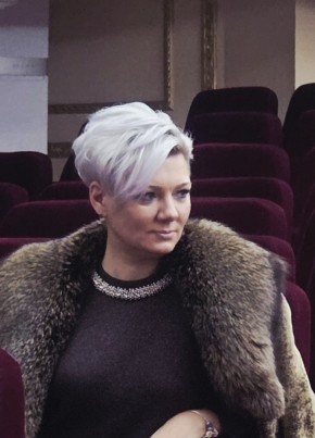Светлана из Алматы 49 лет