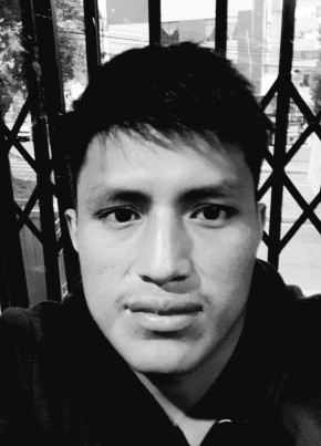 Edwin, 25, República del Ecuador, Quito