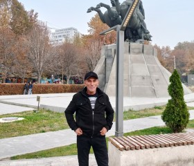 Tolik, 52, Gyumri