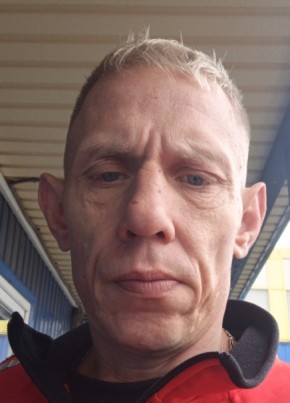 Павел из Твери 41 год